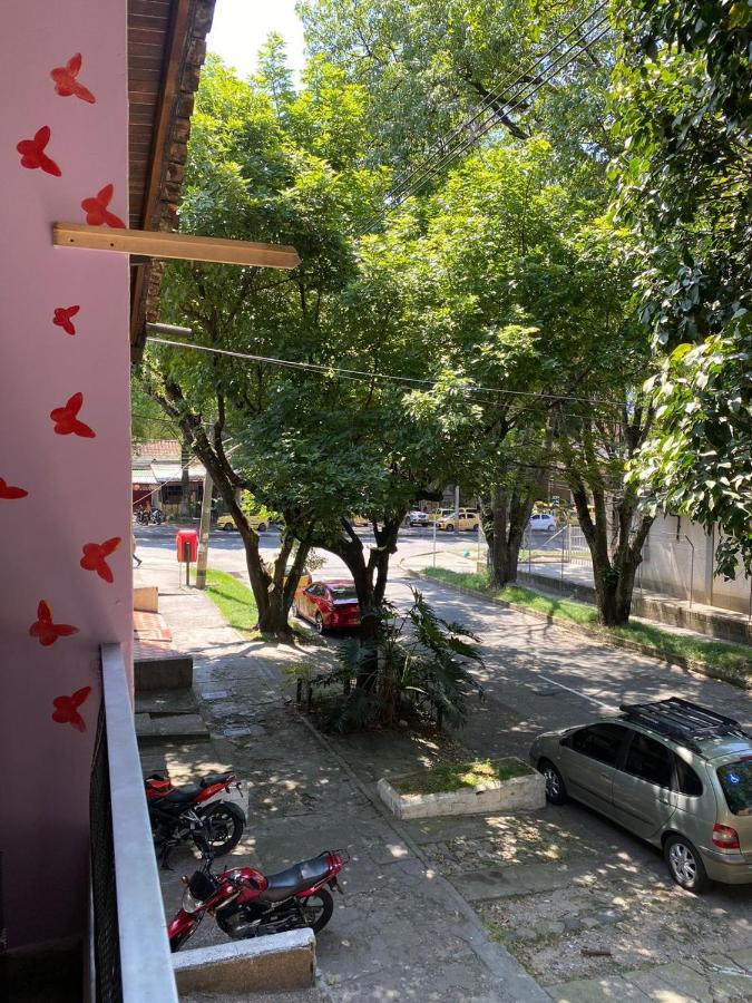 Hostel Urban City Medellín Eksteriør billede