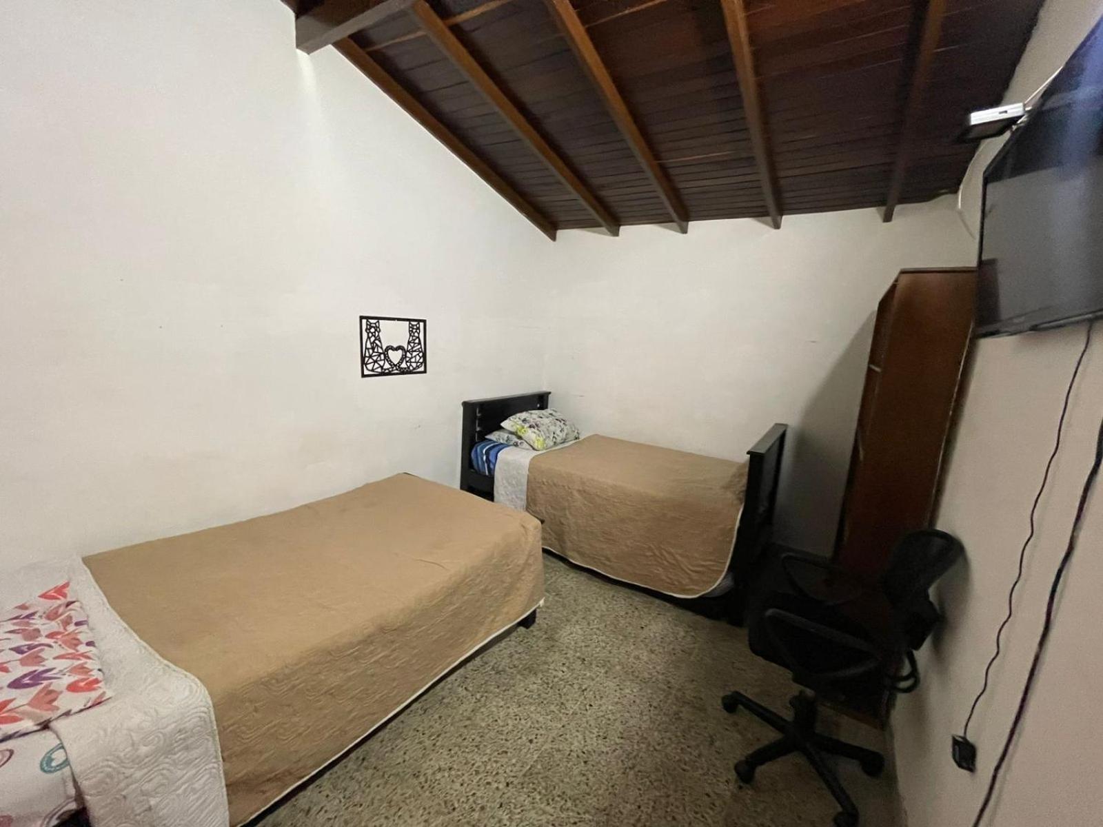 Hostel Urban City Medellín Eksteriør billede